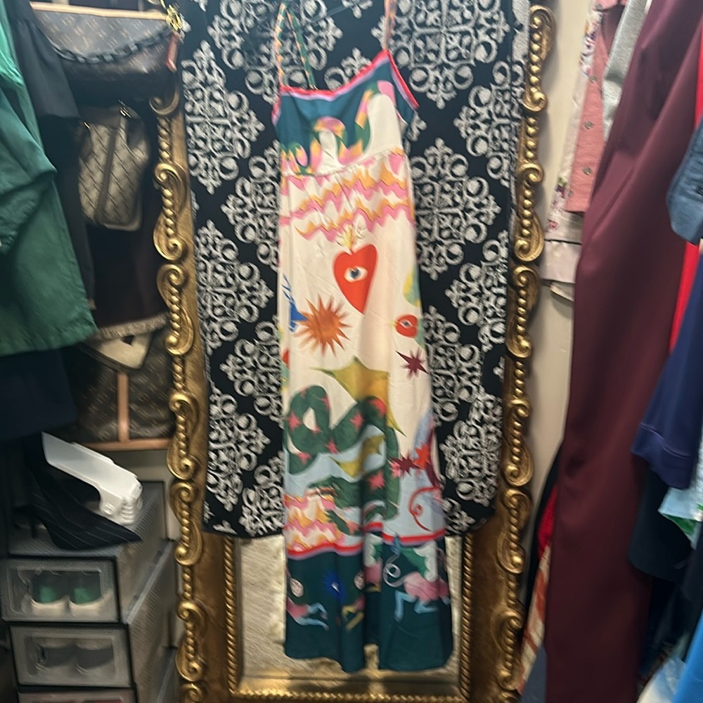 NWOT ADORABLE DRESS